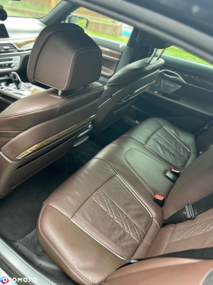 BMW Seria 7 740d xDrive - 20