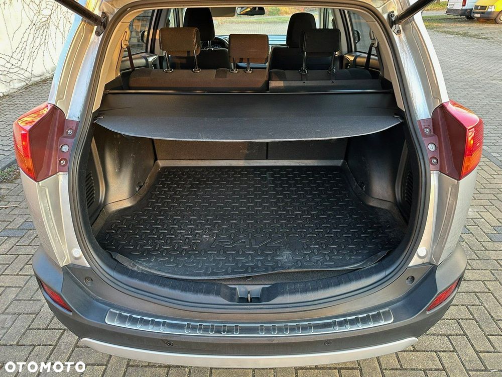 Toyota RAV4 - 32