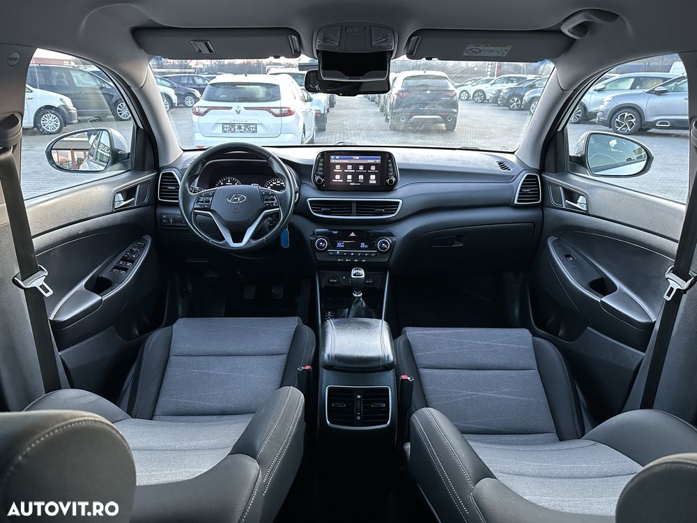 Hyundai Tucson blue 1.6 CRDi 2WD Pure - 25