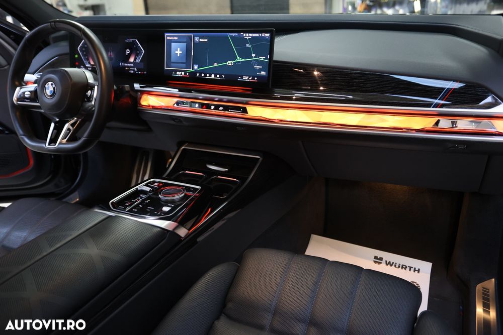 BMW Seria 7 740d xDrive MHEV - 8