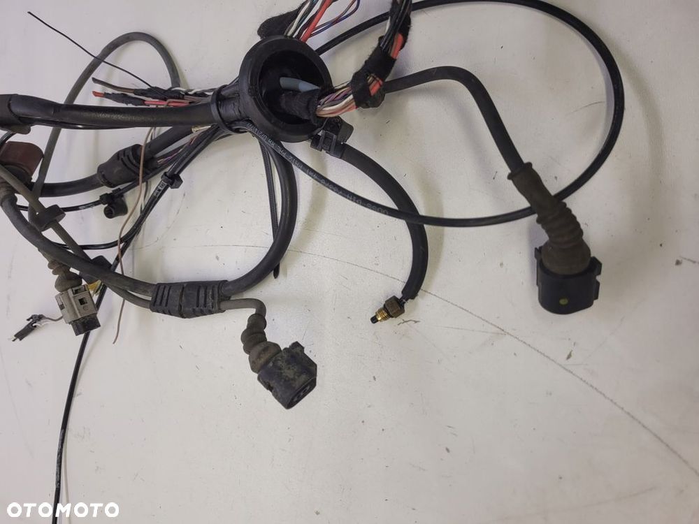 WIĄZKA ZACISKU LEWY TYŁ AUDI A6 A7 A7 4G0972253B - 2