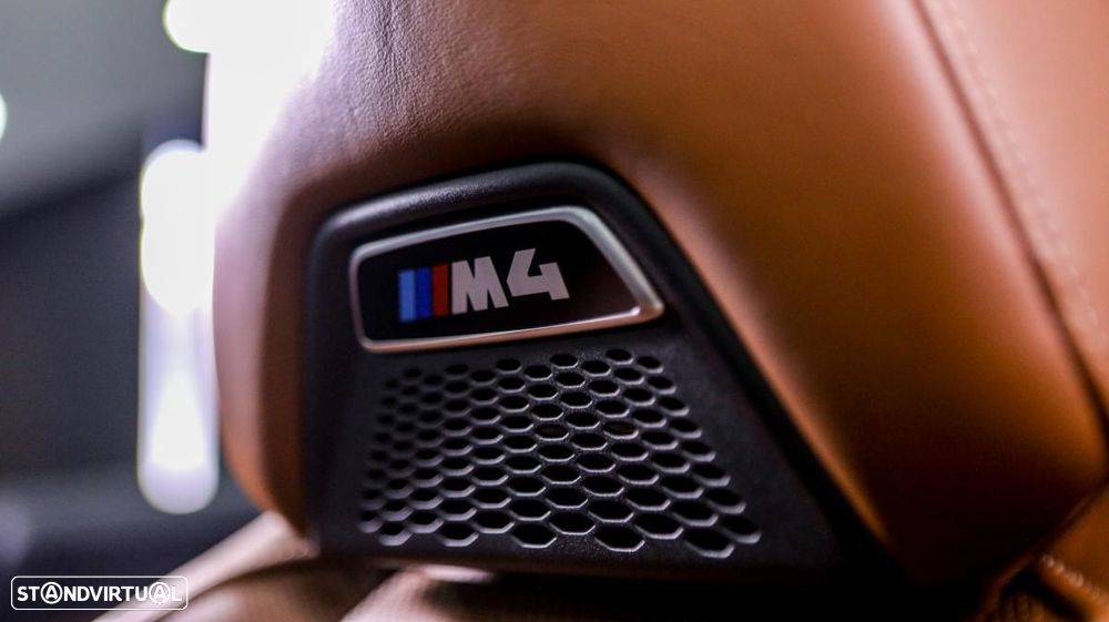 BMW M4 Competition xDrive - 36