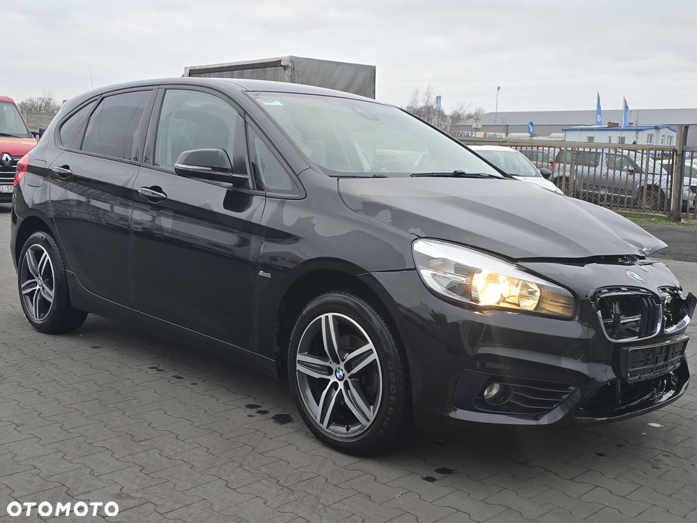 BMW Seria 2 216d Sport Line - 7