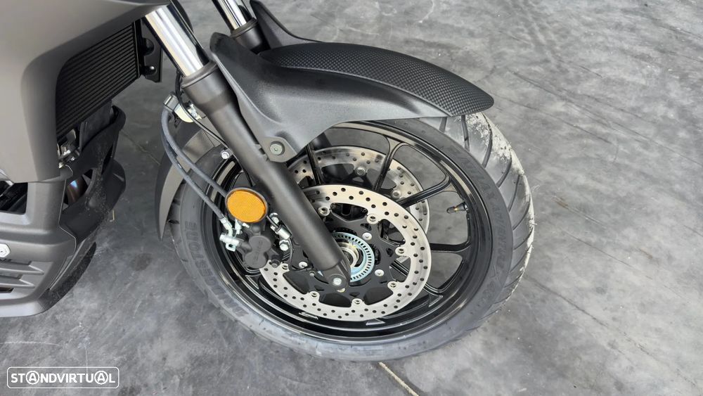 Suzuki DL V-STROM 650 - 16