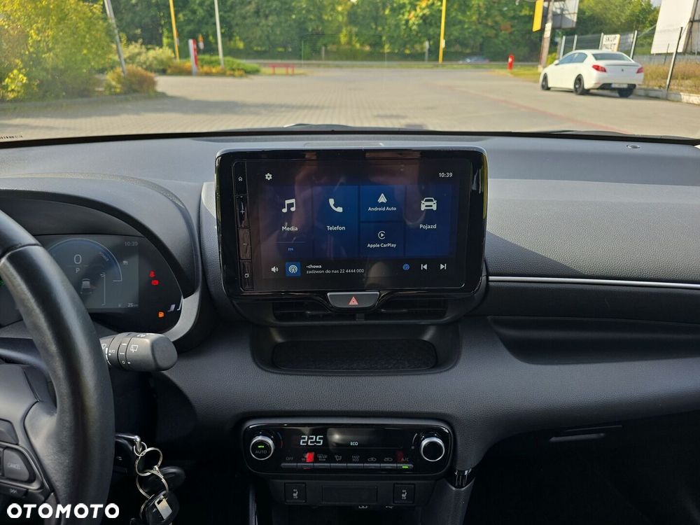 Toyota Yaris Hybrid 1.5 Style - 16