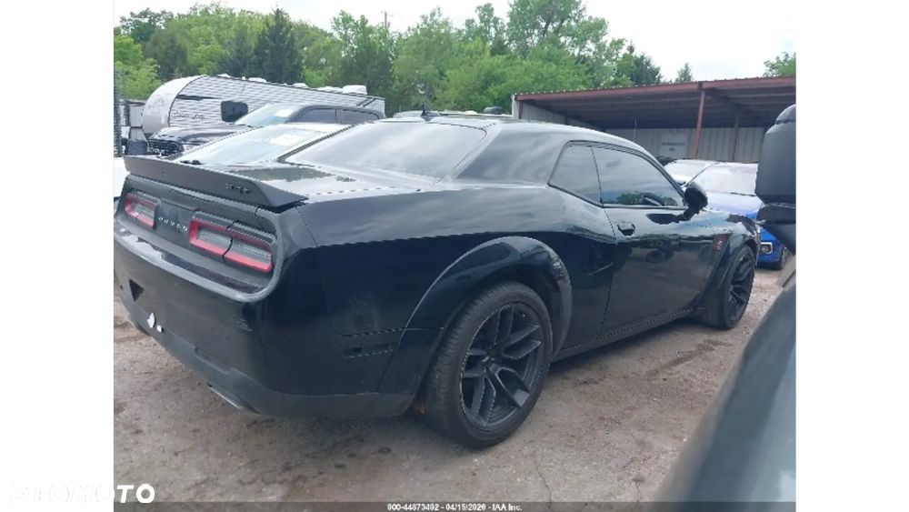 Dodge Challenger 6.4 Scat Pack Widebody - 6