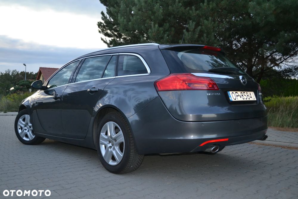 Opel Insignia - 1