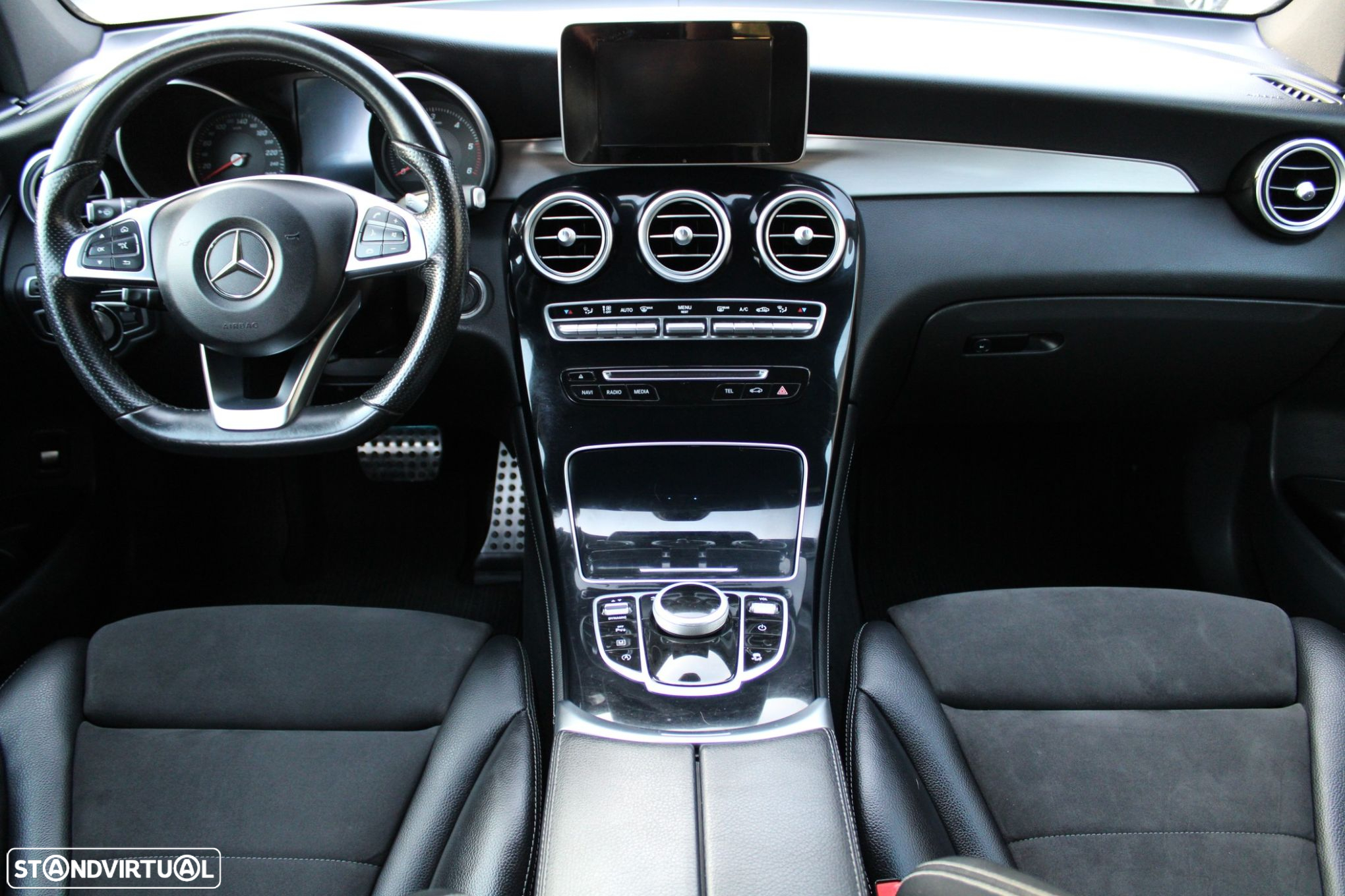 Mercedes-Benz GLC 220 - 9