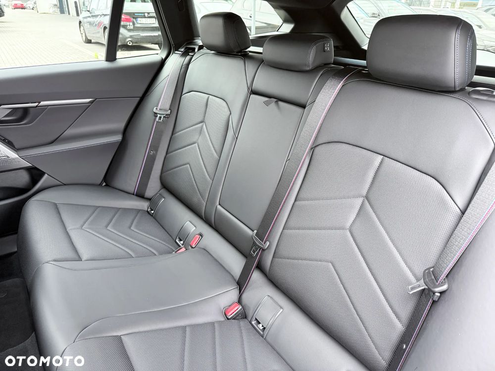 BMW Seria 5 520d xDrive - 32