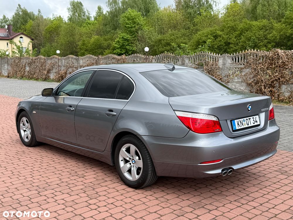 BMW Seria 5 525d Edition Lifestyle - 8