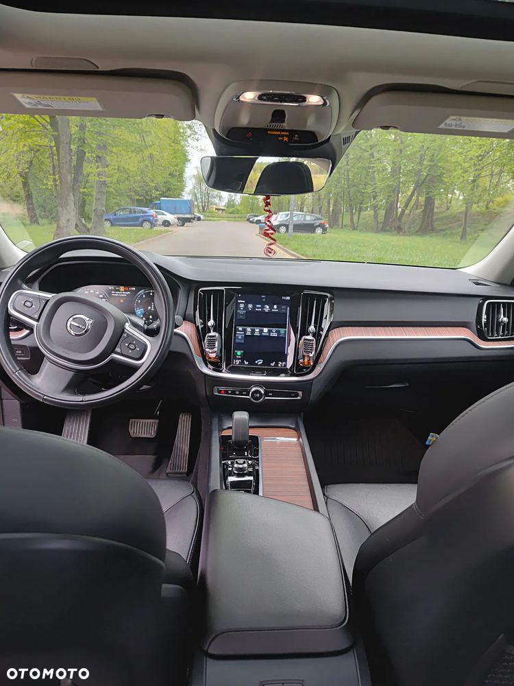 Volvo S60 T5 Drive-E R-Design Momentum - 11