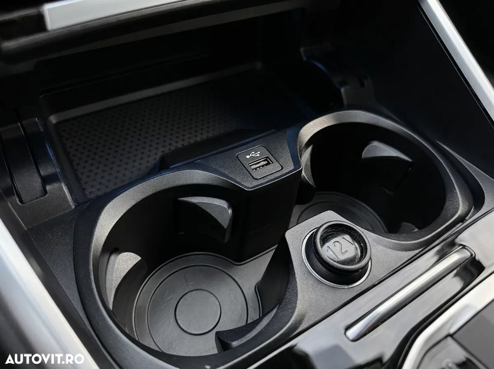 BMW Seria 3 - 12