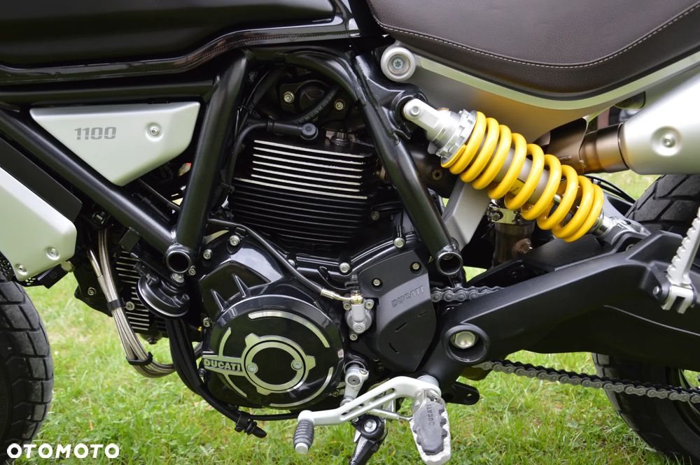 Ducati Scrambler - 16