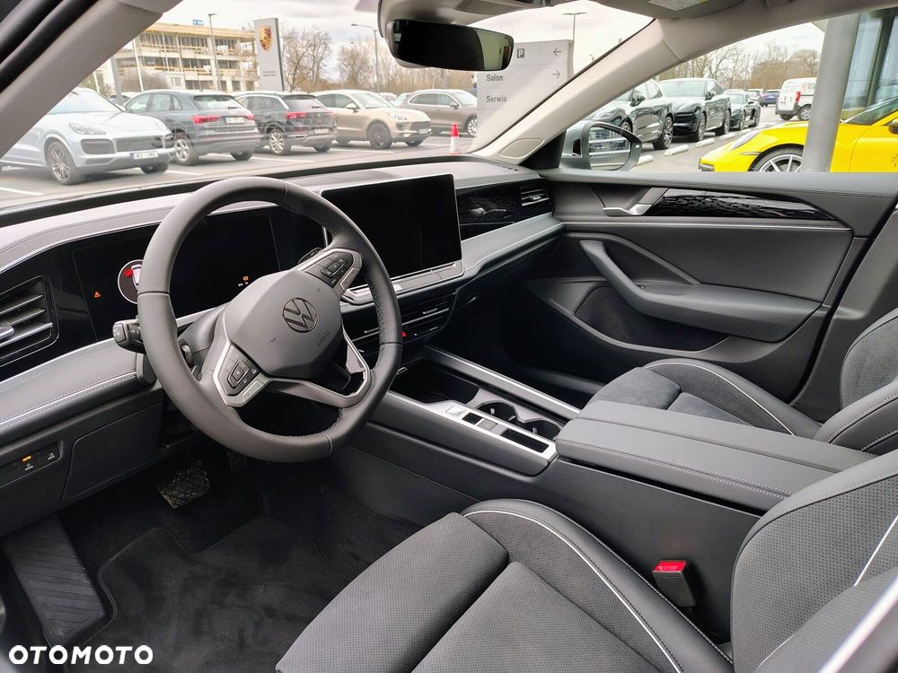 Volkswagen Passat - 15