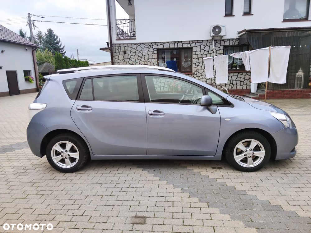 Toyota Verso 2.0 D-4D Premium 7os - 8