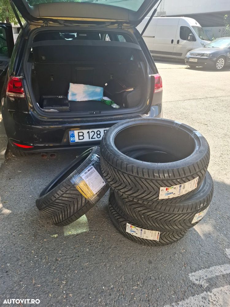 Volkswagen Golf 2.0 TDI DPF BMT DSG Highline - 11