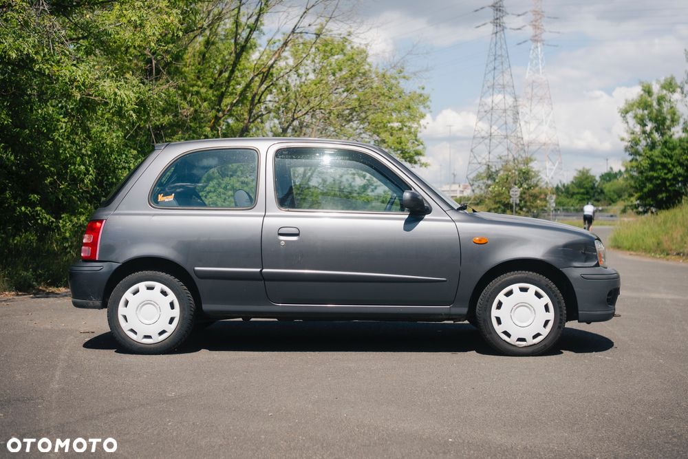 Nissan Micra - 5