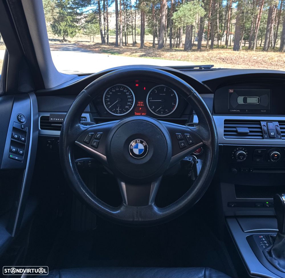BMW 520 dA Touring - 22
