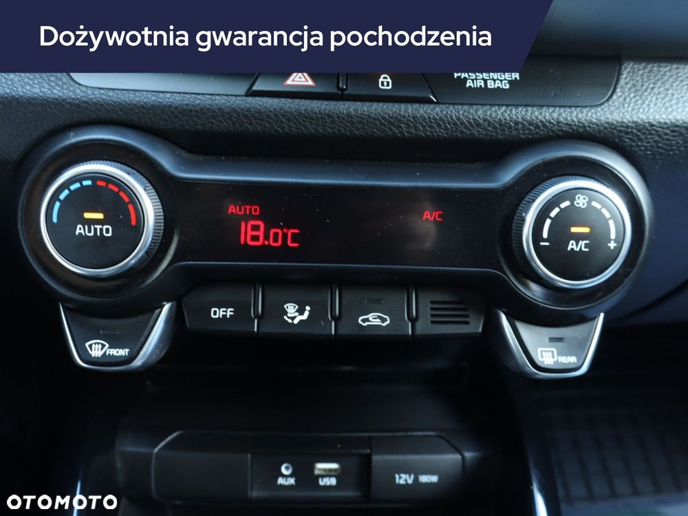 Kia Stonic - 17