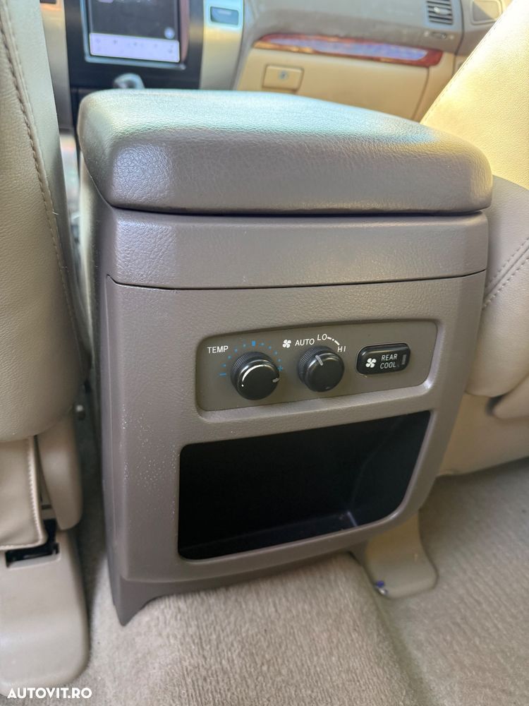 Toyota Land Cruiser 3.0 TD-4D Aut Executive - 25