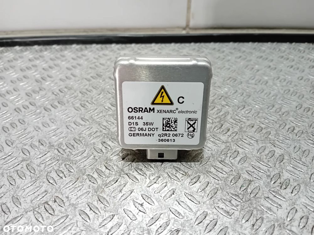 żarówka żarnik xenon do Volvo S40-V50 - 2