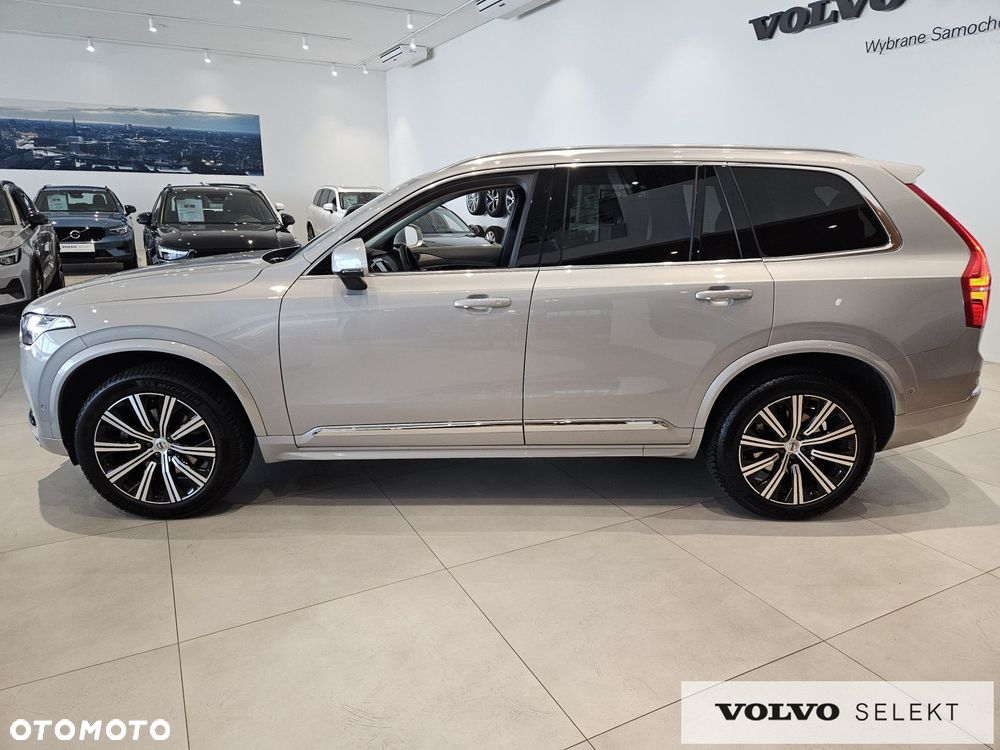 Volvo XC 90 - 9