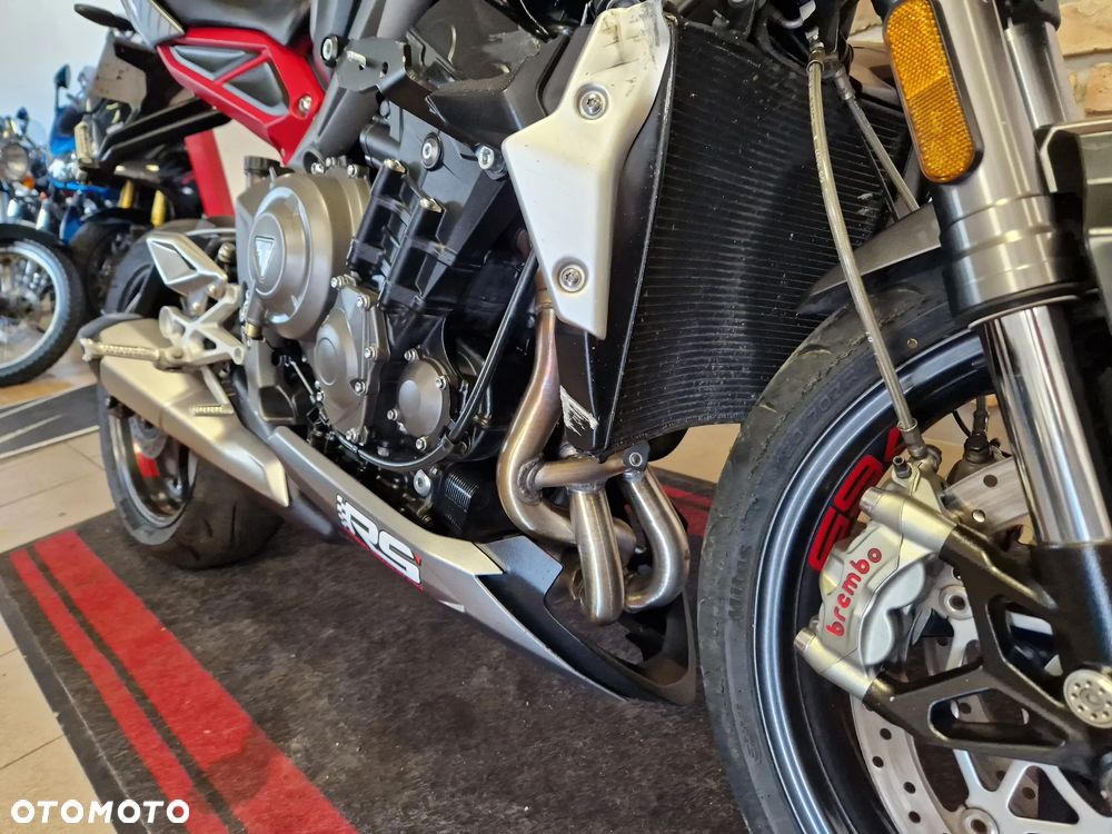 Triumph Street Triple - 20