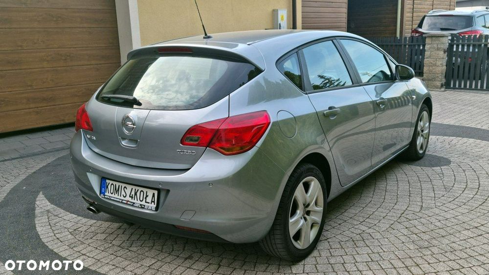 Opel Astra - 6