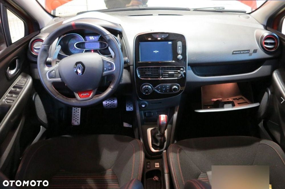 Renault Clio TCe 220 EDC R.S Trophy - 4
