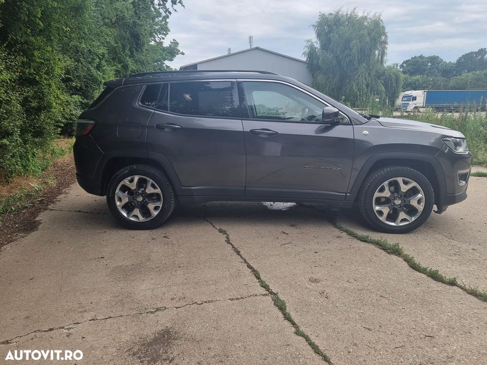 Jeep Compass 2.0 M-Jet 4x4 AT Longitude - 11