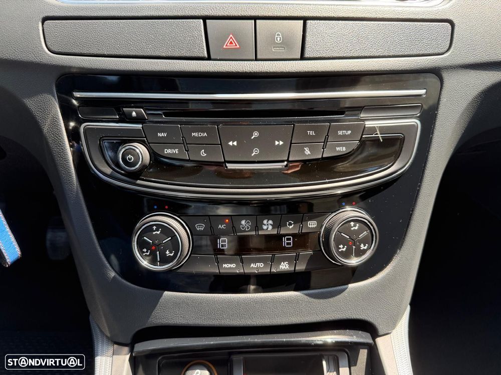 Peugeot 508 SW 1.6 BlueHDi Allure - 23