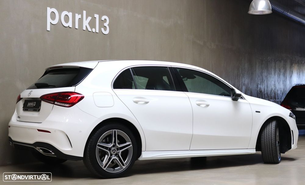 Mercedes-Benz A 250 e AMG Line - 5