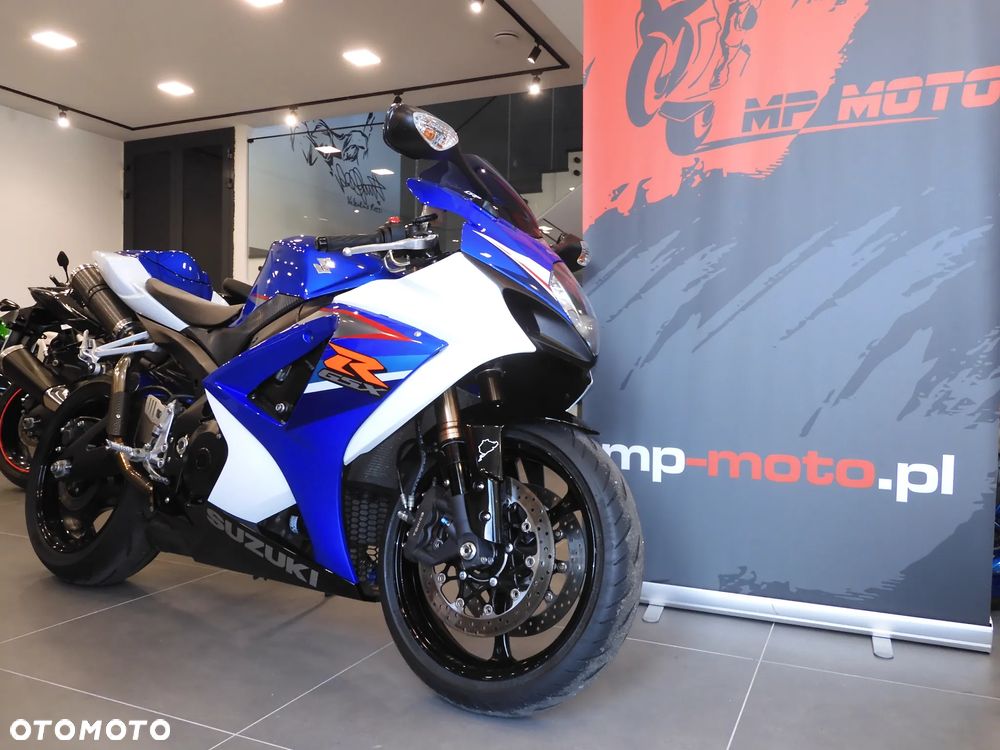 Suzuki GSX-R - 1