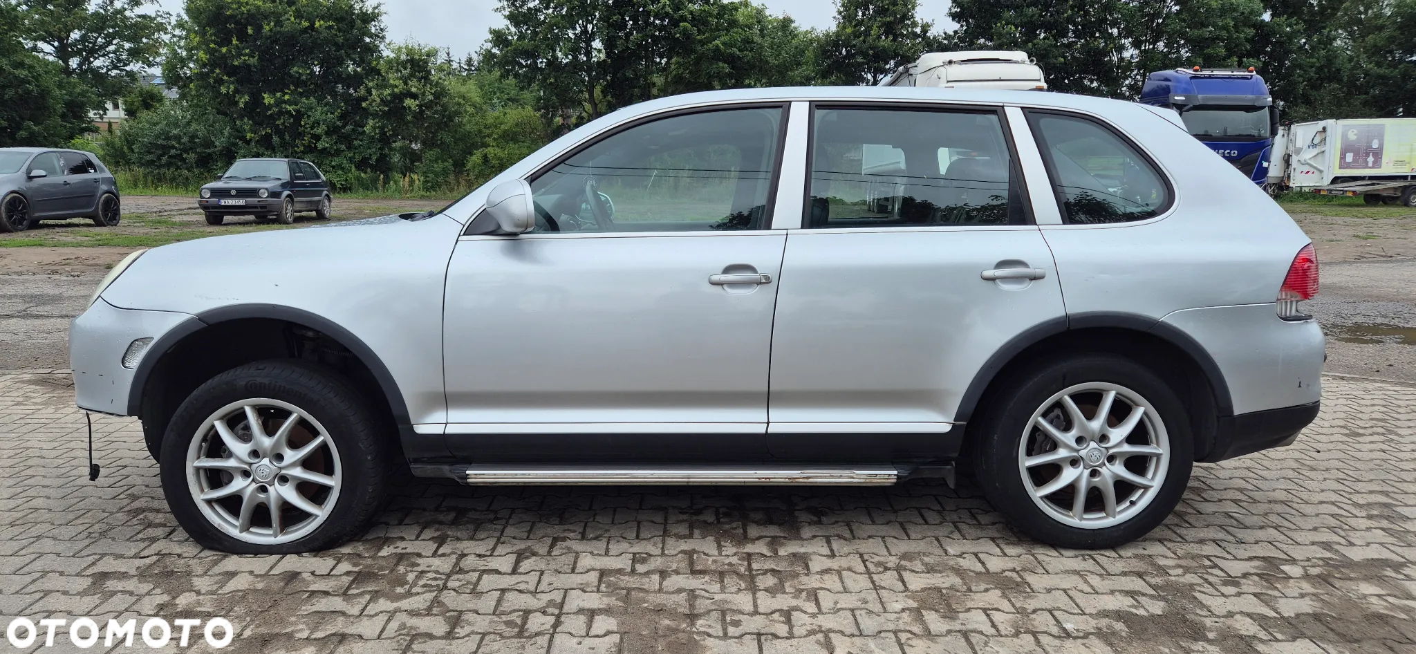 Porsche Cayenne - 12
