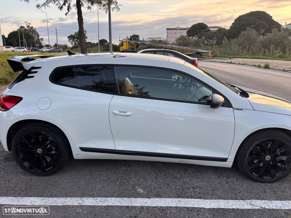 VW Scirocco 2.0 TDI - 4