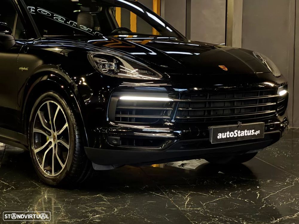 Porsche Cayenne E-Hybrid - 3