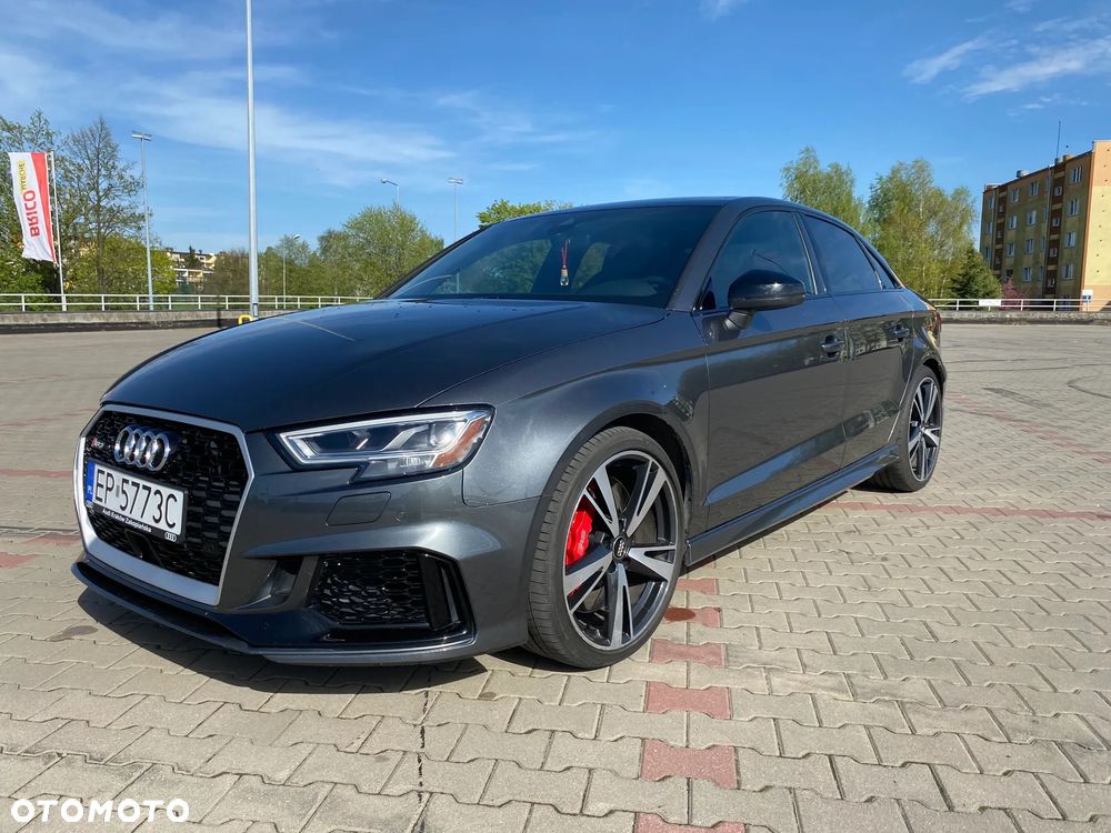 Audi RS3 Limousine S tronic - 1