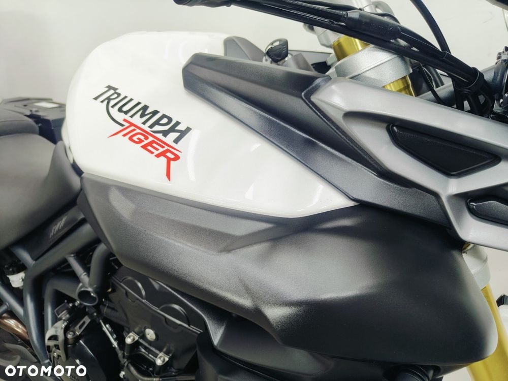 Triumph Tiger - 6