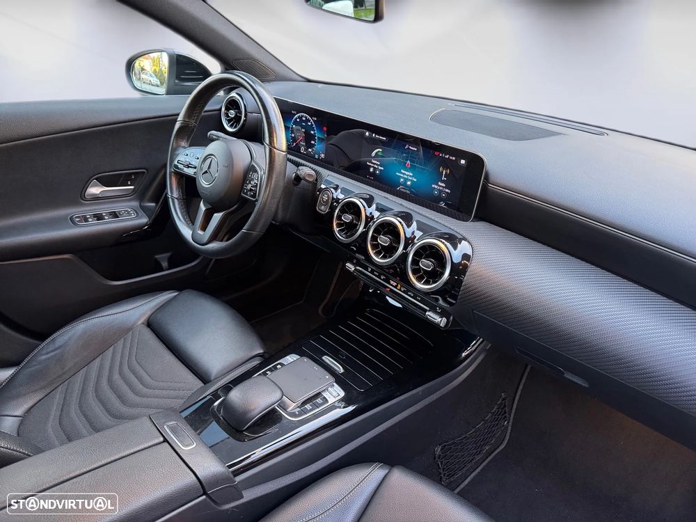 Mercedes-Benz A 180 d Style Plus Aut. - 23