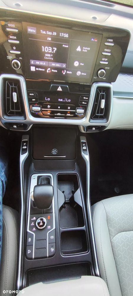 Kia Sorento - 31