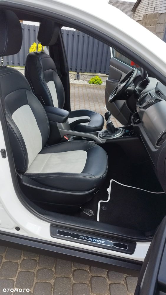 Kia Sportage 1.7 CRDI S 2WD - 23