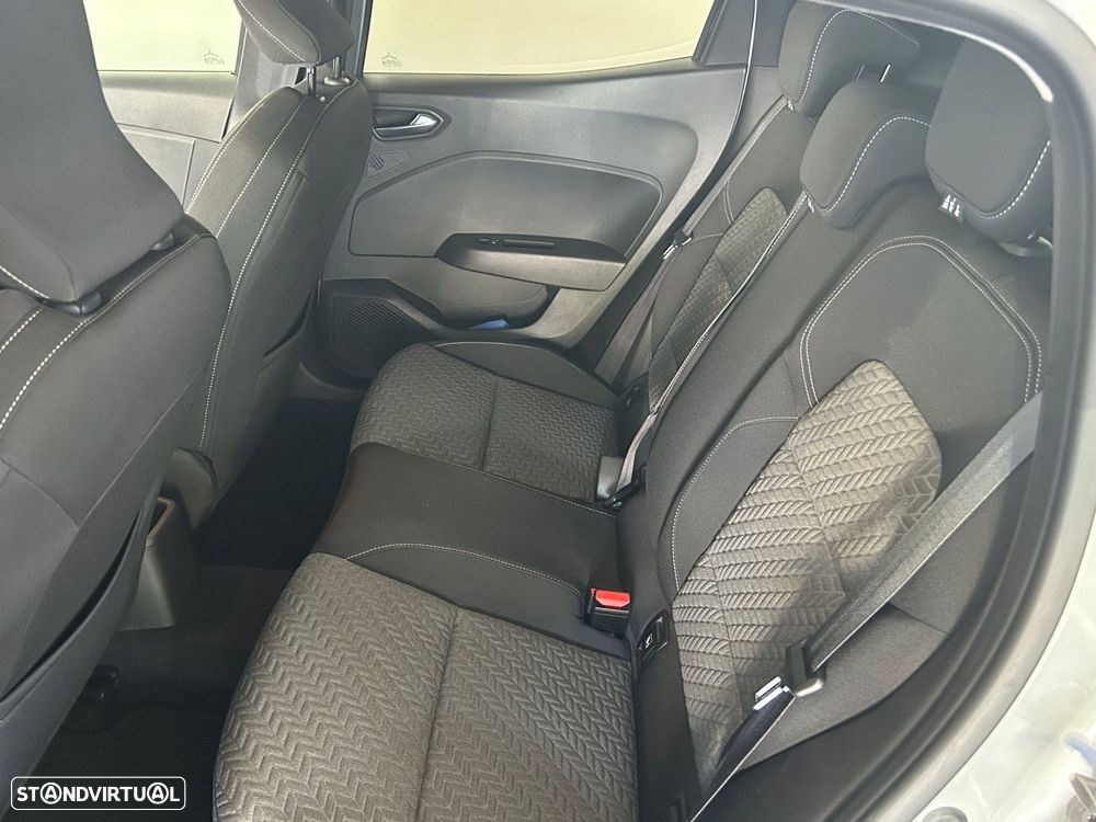 Renault Clio 1.0 TCe Evolution Bi-Fuel - 11