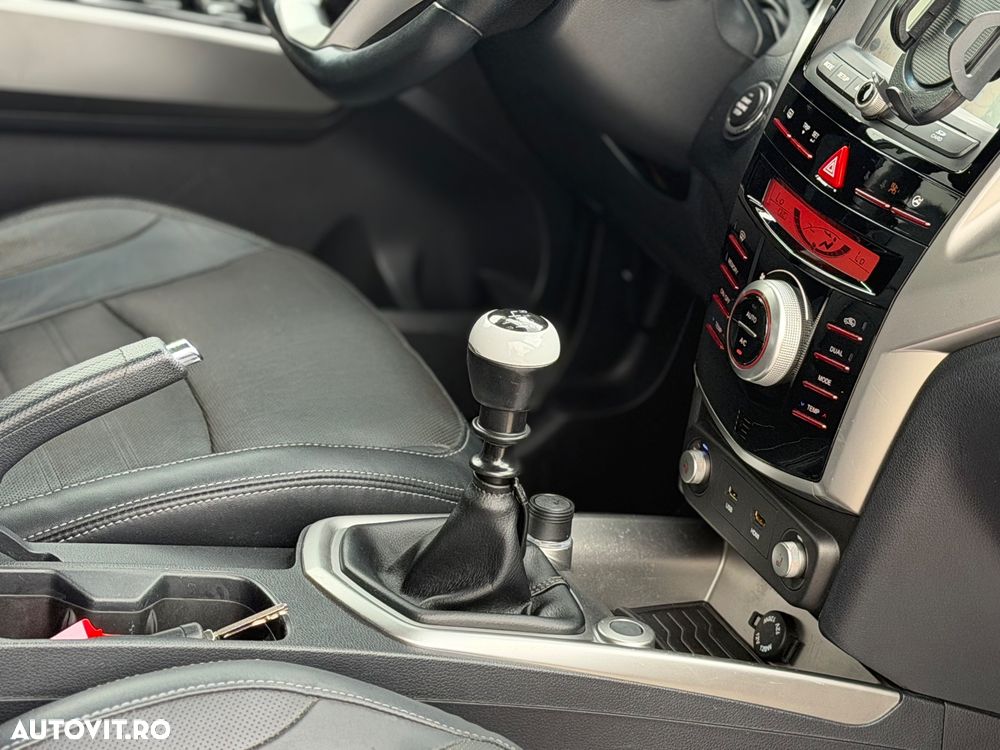SsangYong Tivoli e-XDi 160 2WD Start/Stop Crystal - 7