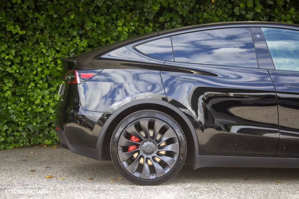 Tesla Model Y Performance Tração Integral - 4