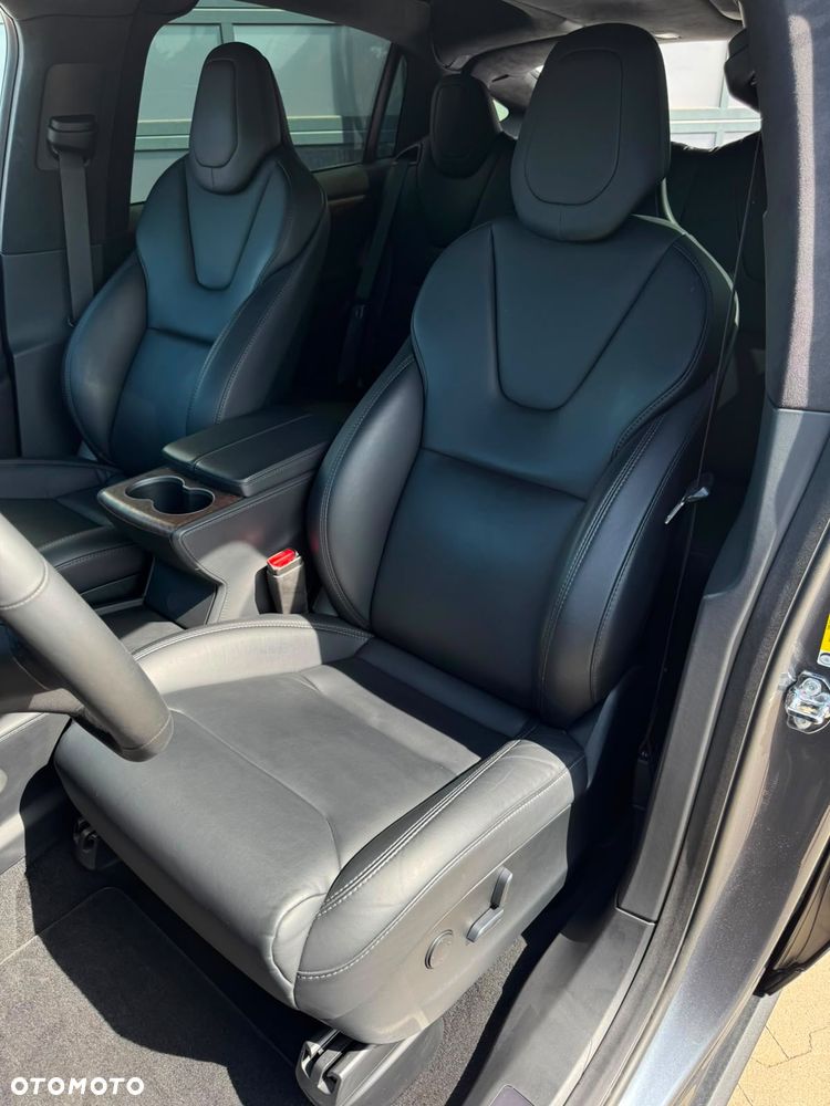 Tesla Model X Long Range - 13