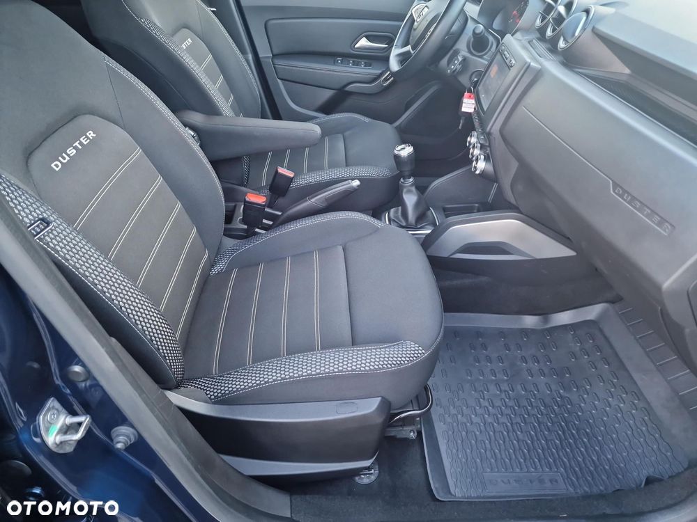 Dacia Duster 1.6 SCe Blackshadow 4x4 S&S - 13
