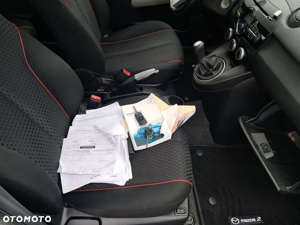 Mazda 2 1.3 MZR Sendo - 18