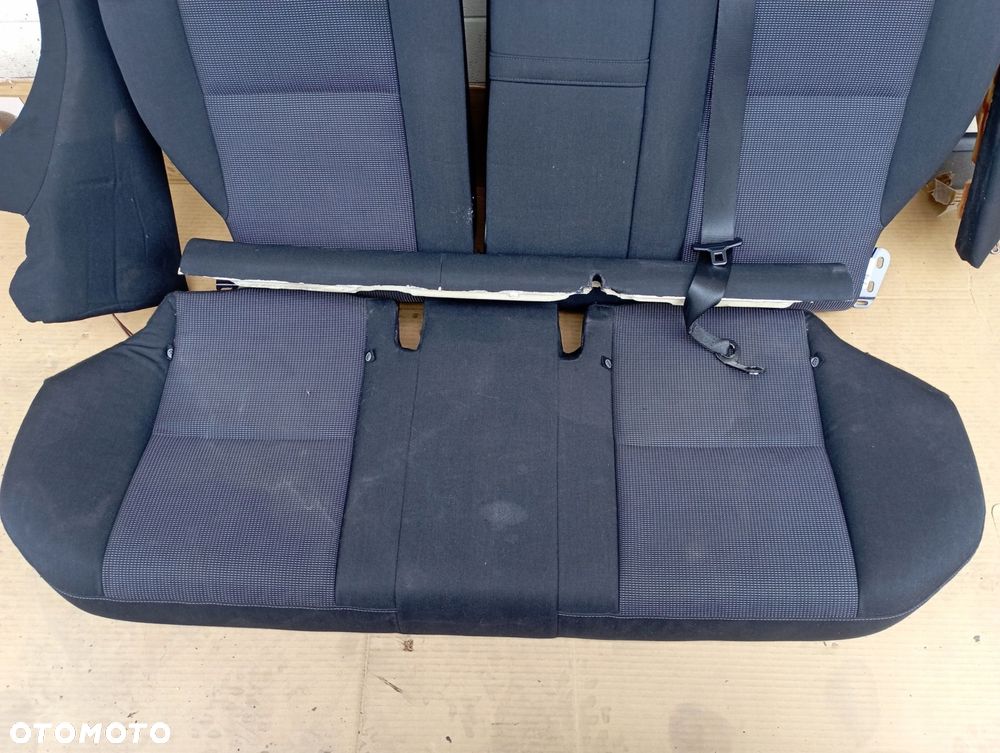 MERCEDES W204 KOMBI FOTELE KANAPA EUROPA KOMPLET - 12