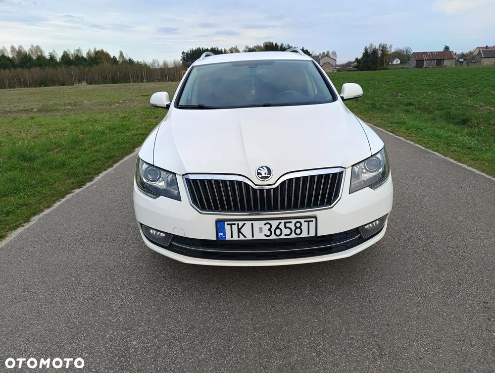Skoda Superb 2.0 TDI Active DSG - 1