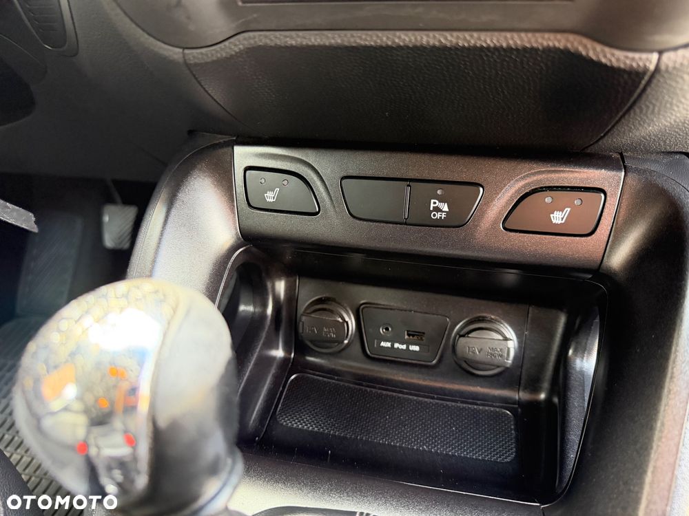 Hyundai ix35 blue 1.6 2WD Finale Silver - 22